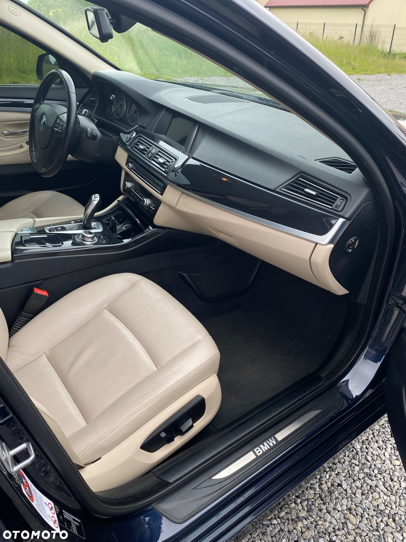 BMW Seria 5 518d - 22