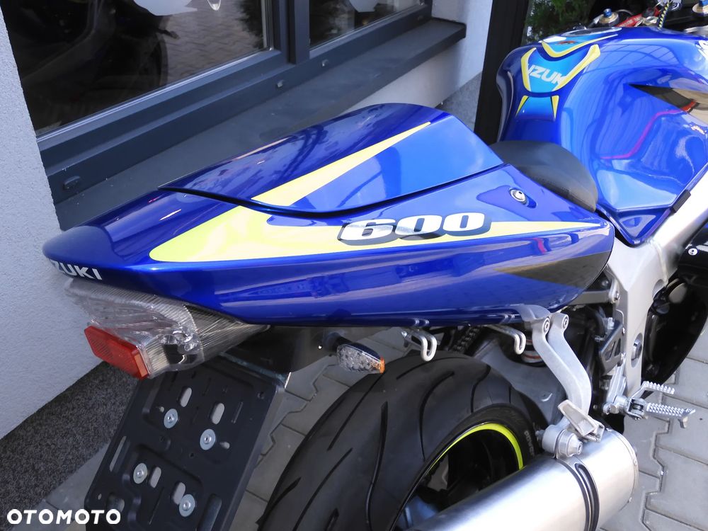 Suzuki GSX-R - 13