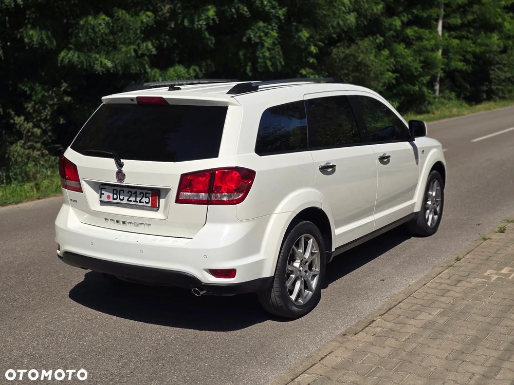 Fiat Freemont 2.0 Multijet Lounge AWD - 14