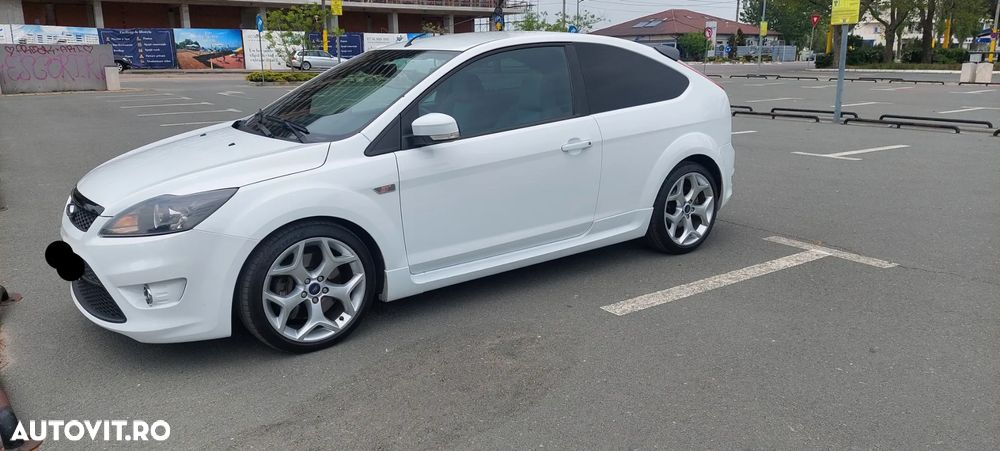 Ford Focus 2.5 ST Rally - 7