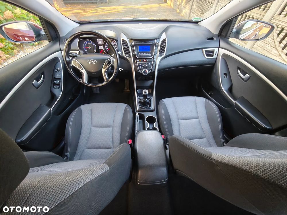 Hyundai i30 blue 1.4 YES Gold - 20