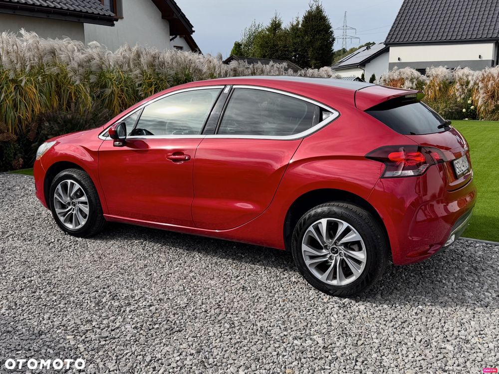 Citroën DS4 PureTech 130 Stop&Start SoChic - 22
