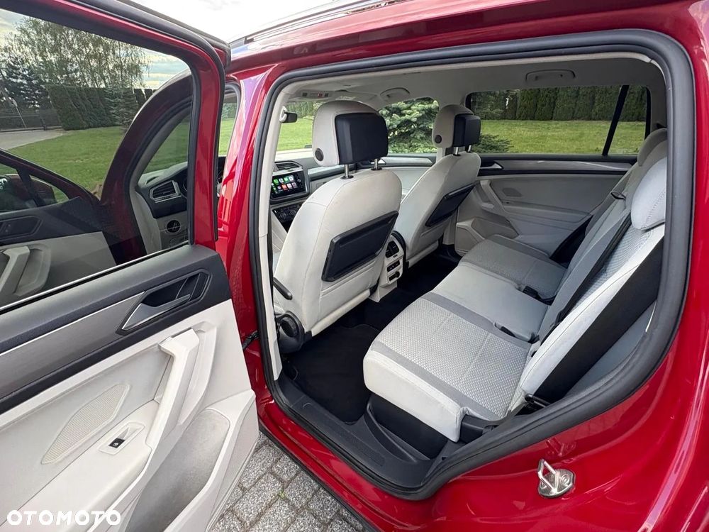 Volkswagen Tiguan Allspace - 14