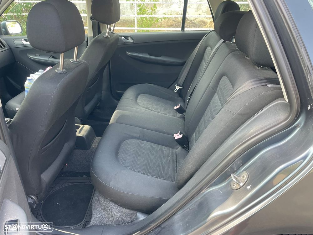 Skoda Fabia Break 1.4 TDi Ambiente - 8