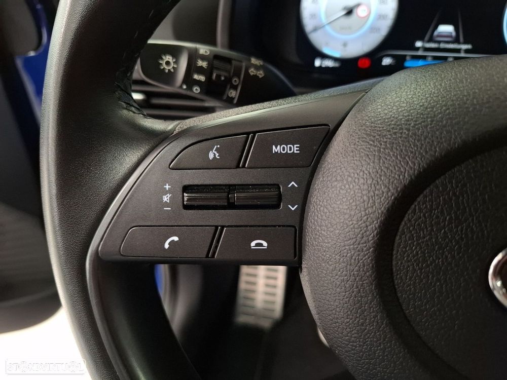 Hyundai Bayon 1.0 T-GDI Premium TT — fotografia 9