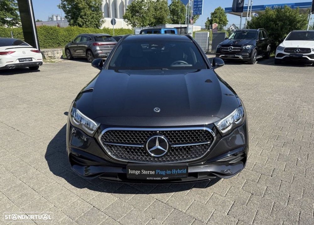 Mercedes-Benz E 300 9G-TRONIC AMG Line - 2