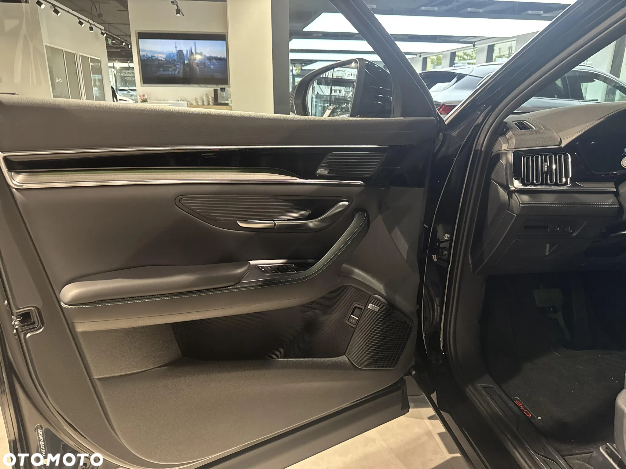 BYD Seal U - 10