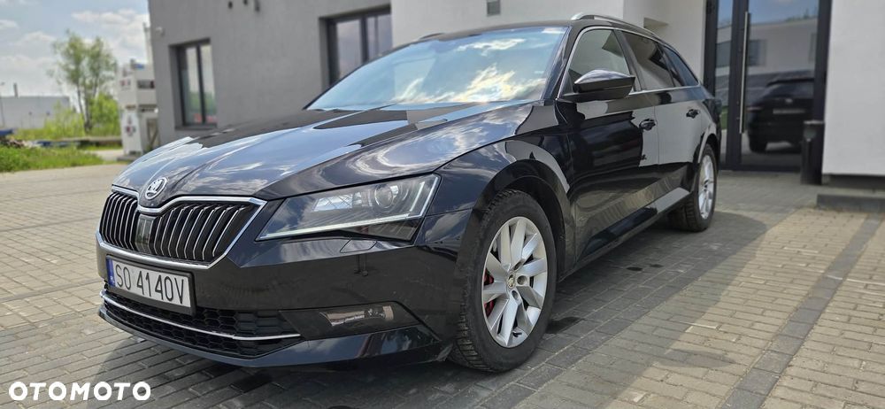 Skoda Superb 2.0 TDI Active DSG - 2