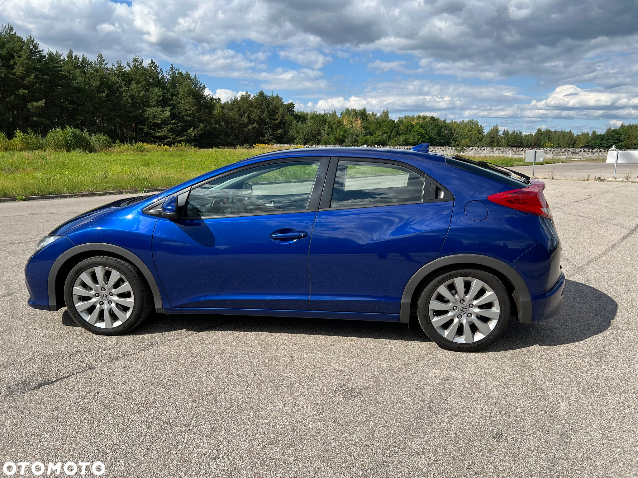 Honda Civic 1.8 i-VTEC Lifestyle - 6