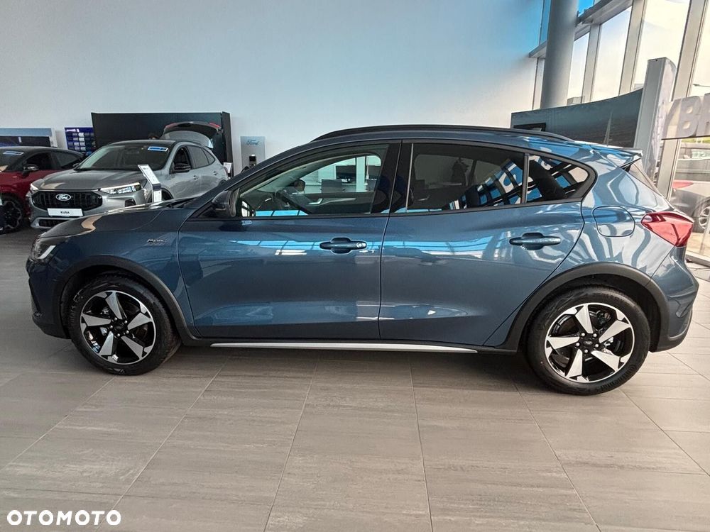Ford Focus 1.0 EcoBoost mHEV Active X - 11