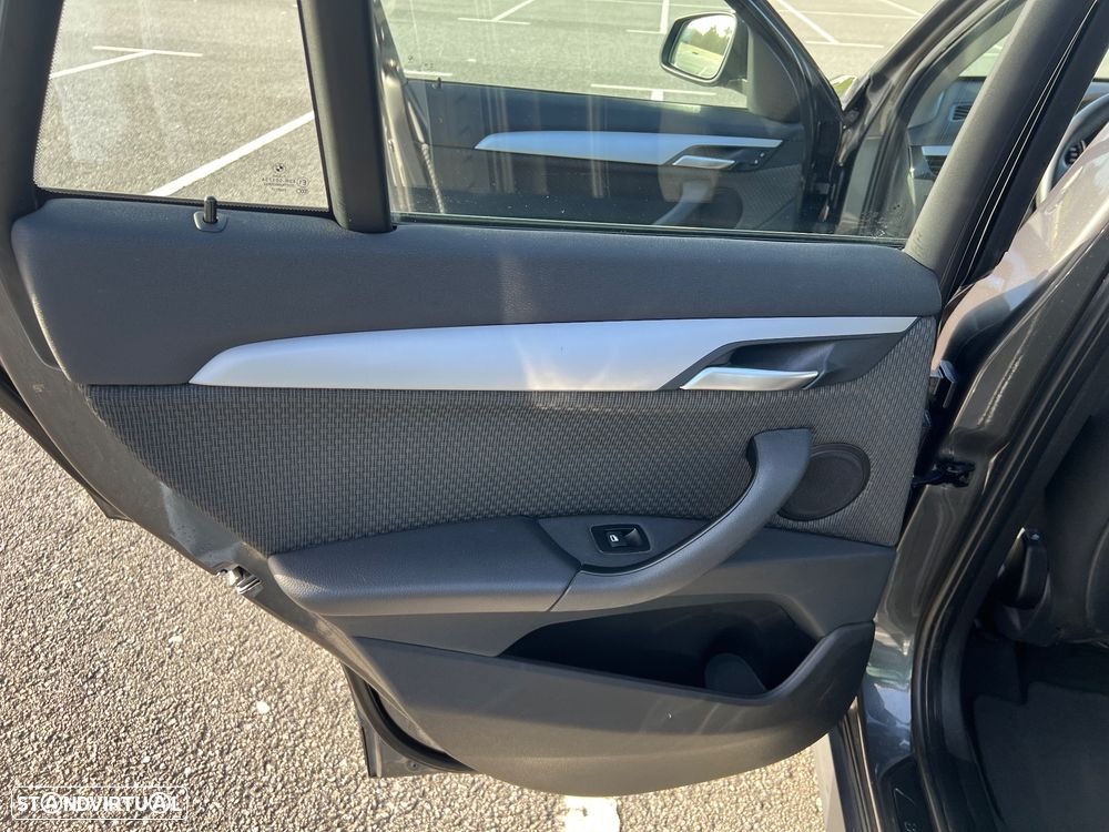 BMW X1 16 d sDrive Corporate Edition Auto - 21