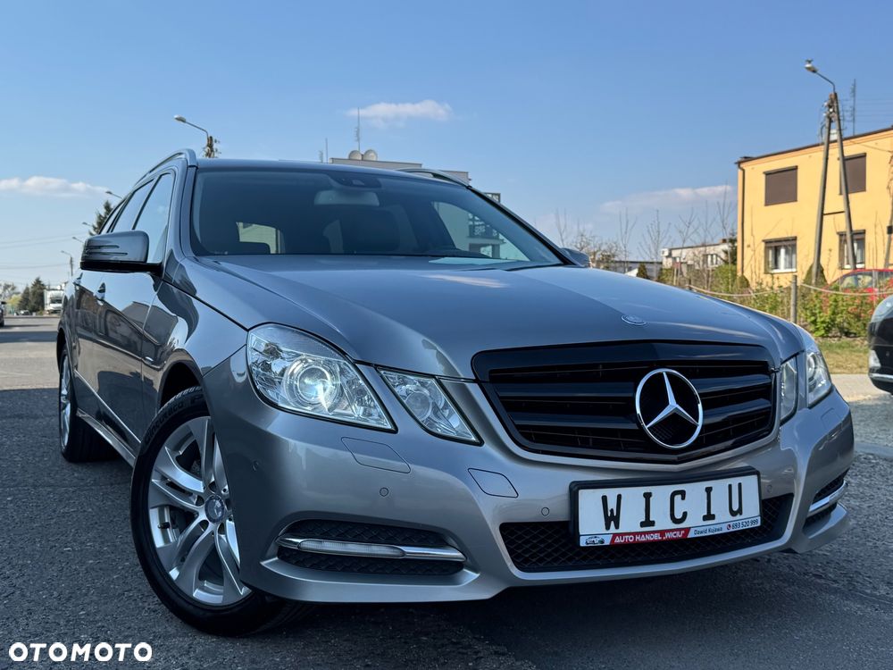 Mercedes-Benz Klasa E 200 CGI BlueEffICIENCY Avantgarde - 33