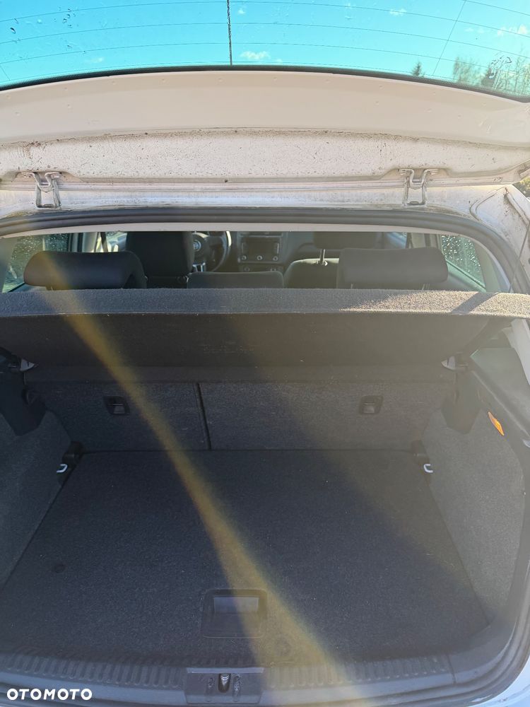 Volkswagen Polo 1.6 TDI Comfortline - 11