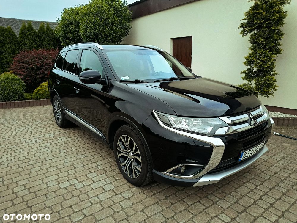 Mitsubishi Outlander 2.2 DID Intense + - 5