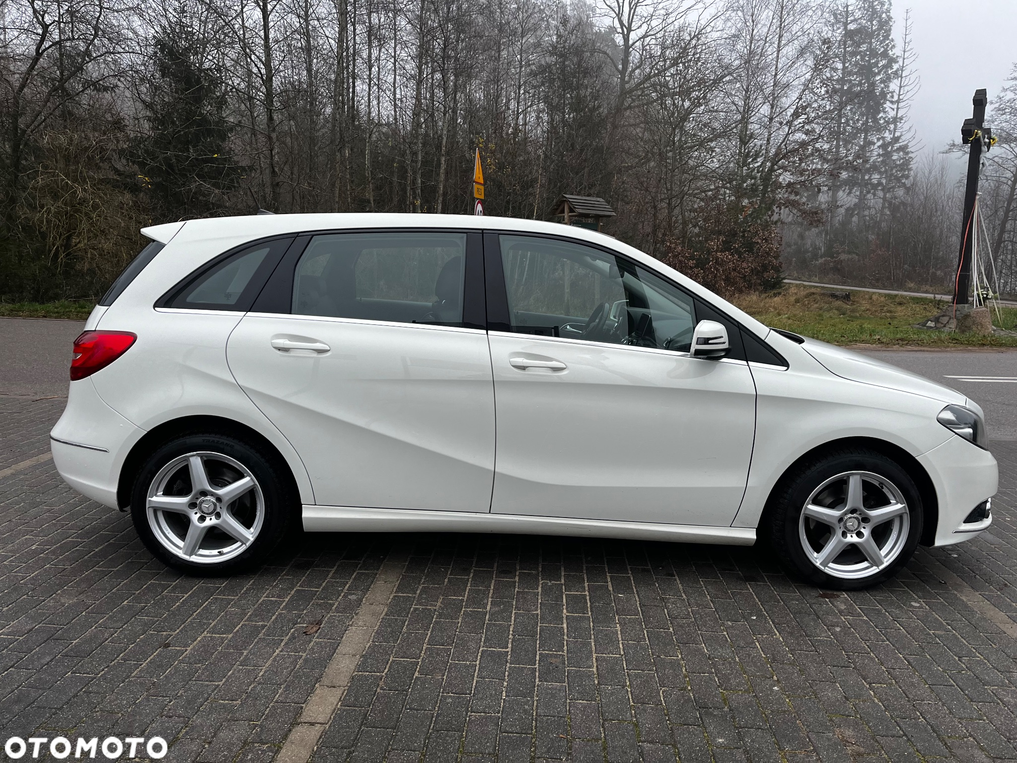 Mercedes-Benz Klasa B 180 (CDI) d 7G-DCT - 7