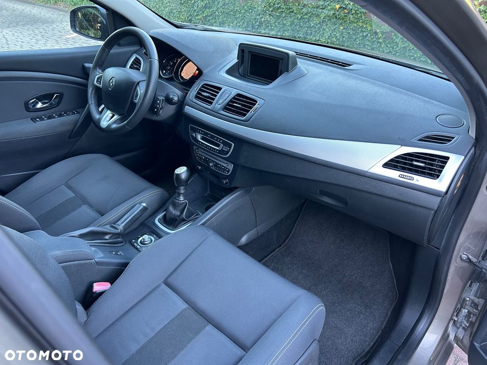 Renault Megane 1.5 dCi Dynamique - 32