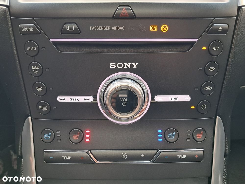 Ford Edge 2.0 TDCi Bi-Turbo 4x4 ST-LINE - 26