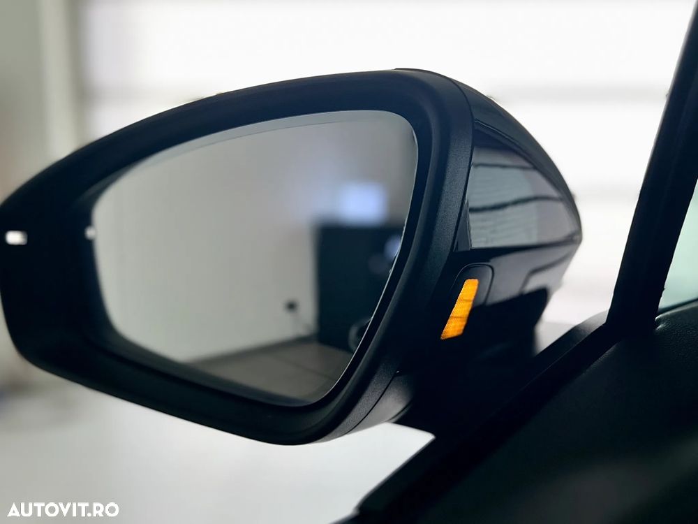 Audi Q4 50 quattro - 29