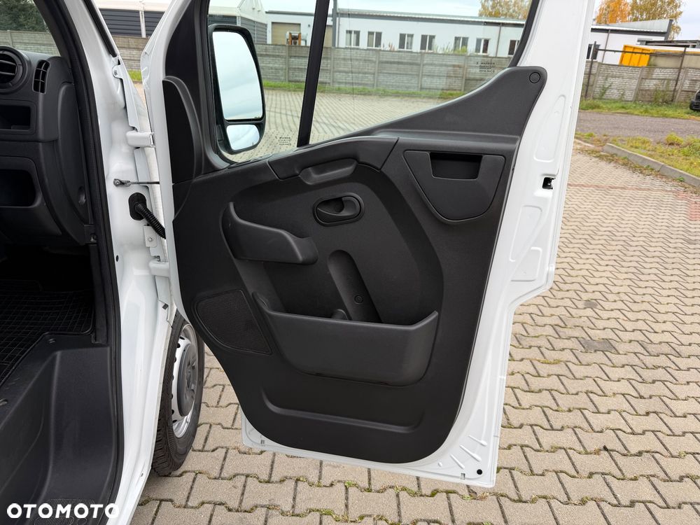 Opel Movano - 21
