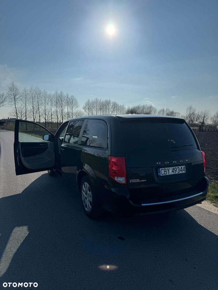 Dodge Grand Caravan - 21