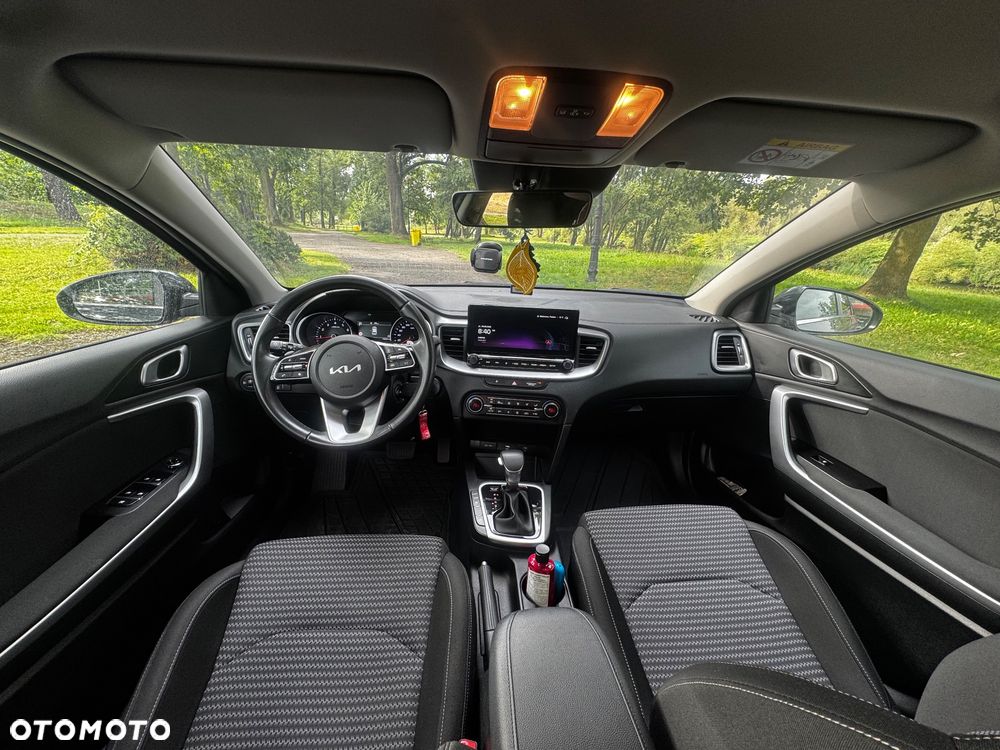 Kia Ceed - 14