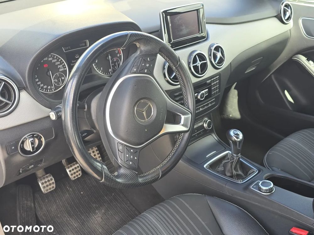 Mercedes-Benz Klasa B 180 CDI BlueEFFICIENCY Edition 1 - 15