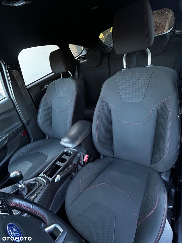 Ford Focus - 9