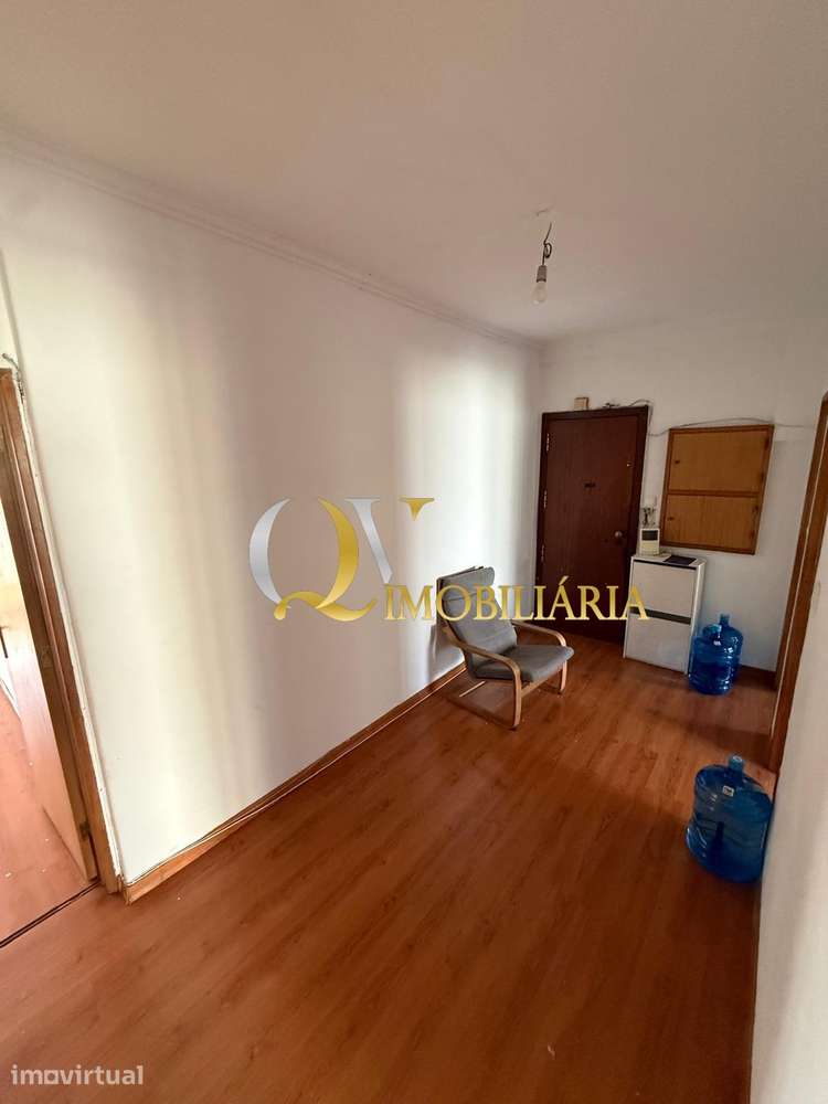 Excelente Apartamento T2 para venda sito em Odivelas - Grande imagem: 4/12