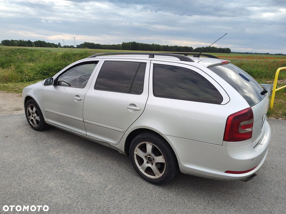 Skoda Octavia 2.0 TDI RS - 3