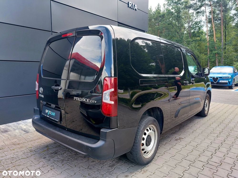 Toyota Proace City - 9