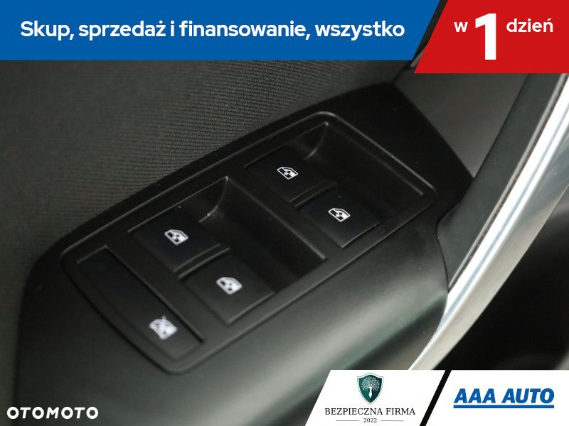 Opel Insignia - 17