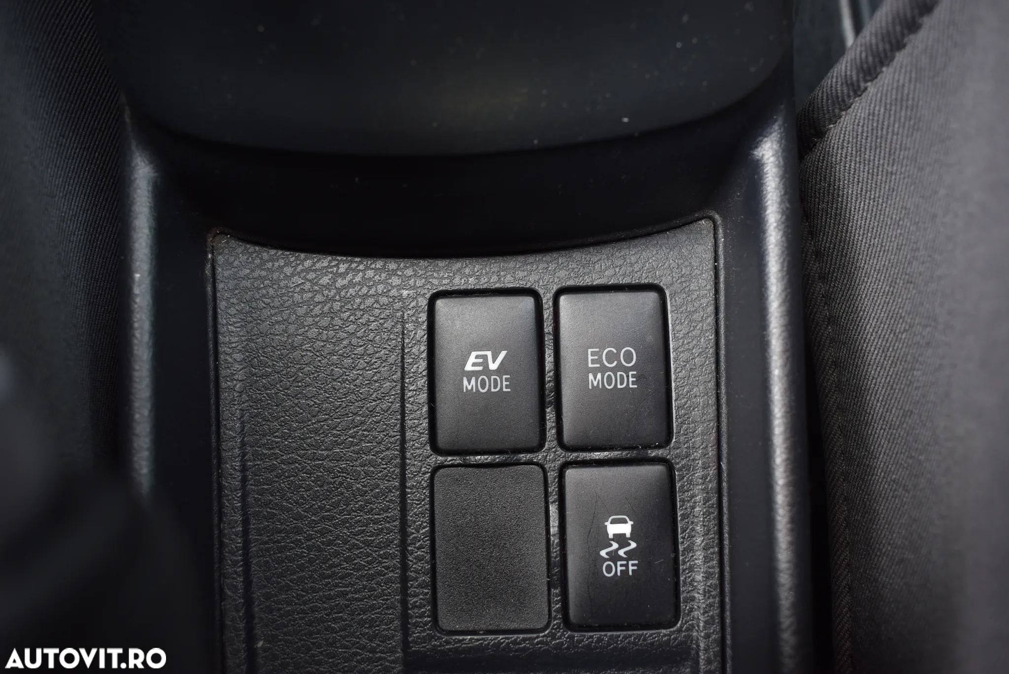 Toyota Yaris 1.5 VVT-i HSD Luna - 13