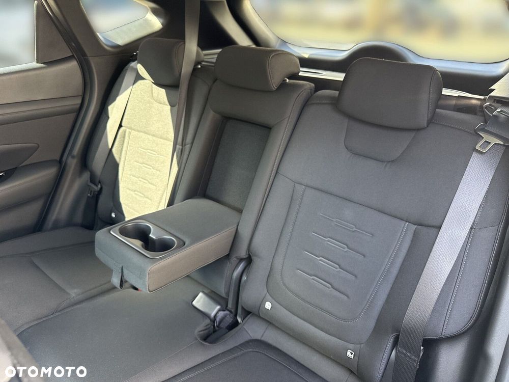 Hyundai Tucson 1.6 T-GDi PHEV Smart 2WD - 17