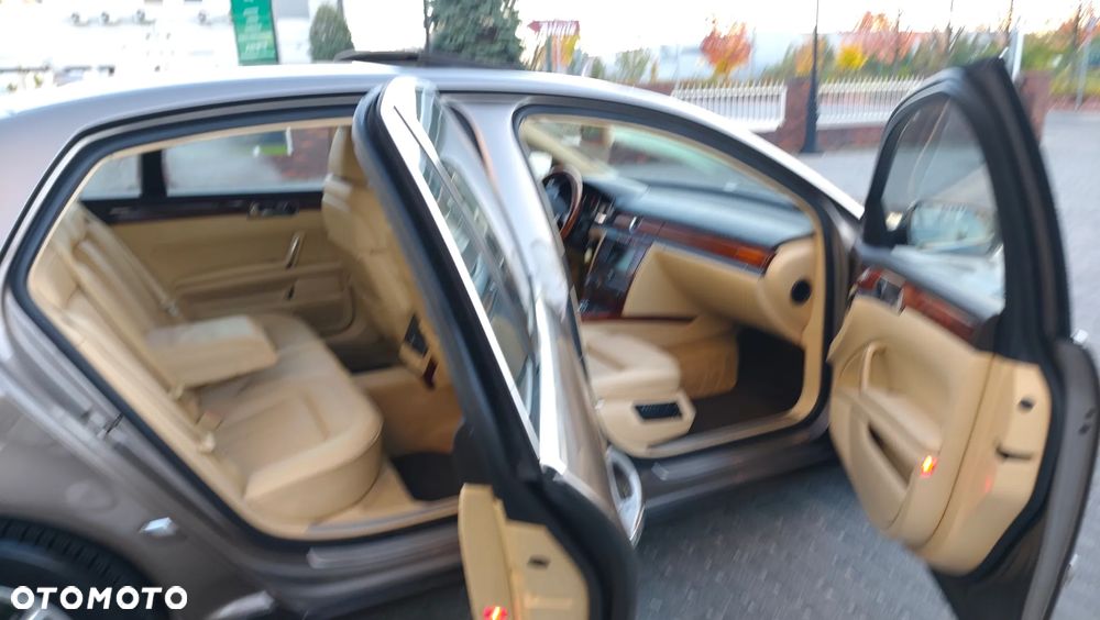 Volkswagen Phaeton 3.0 V6 TDI DPF 4MOTION langer Radstand (5 Sitzer) - 26
