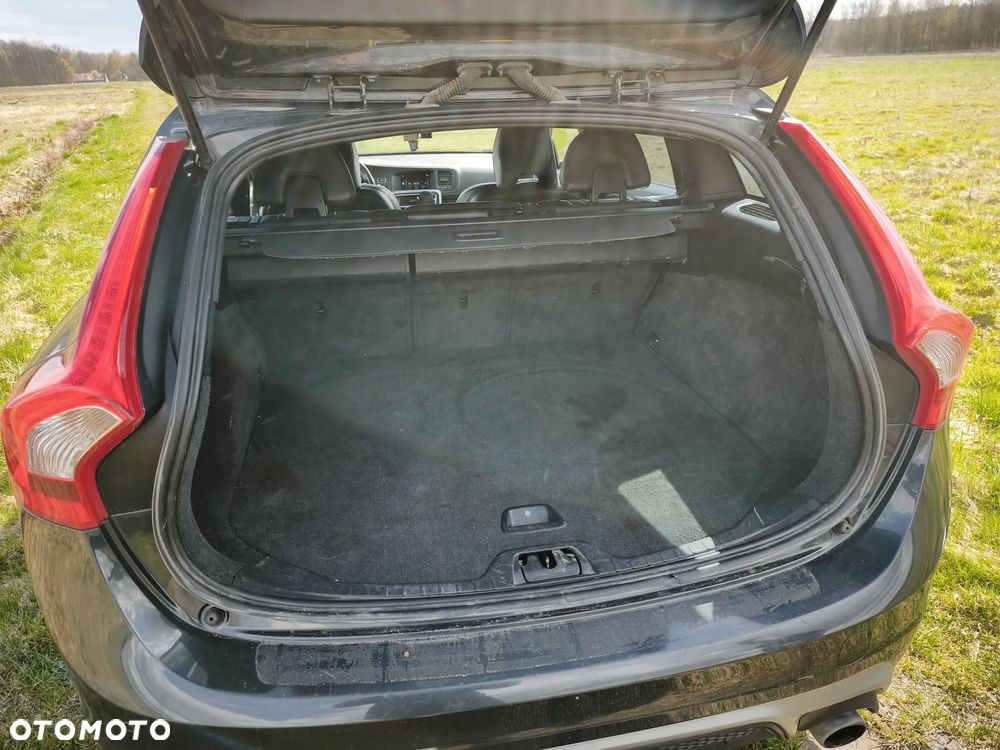 Volvo V60 - 13