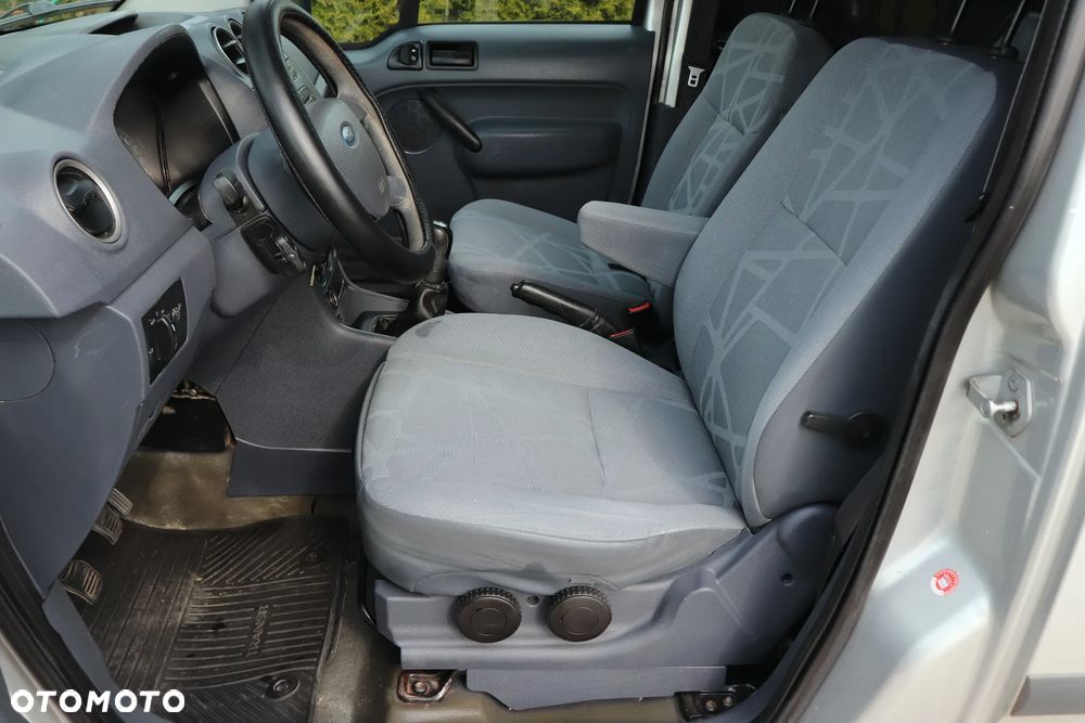 Ford TRANSIT CONNECT - 10