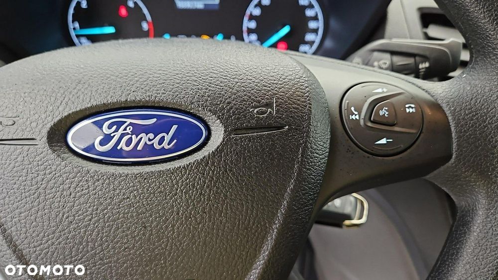 Ford Transit Connect - 15