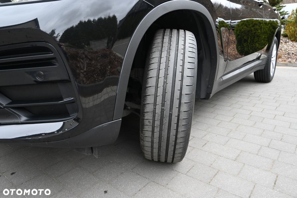 BMW X4 xDrive20d Business Edition sport - 36