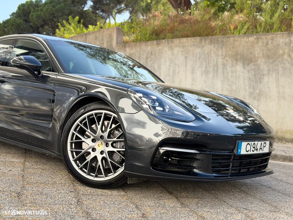 Porsche Panamera 4 E-Hybrid - 10