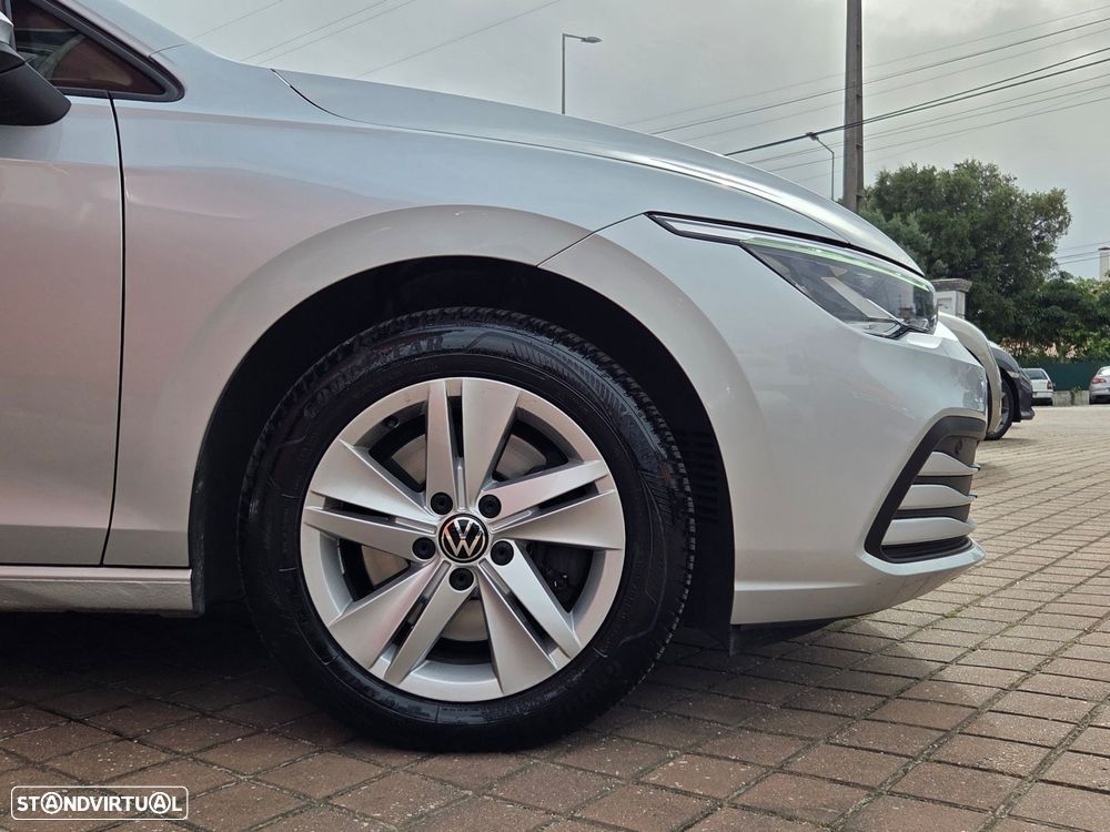 VW Golf Variant 2.0 TDi - 13