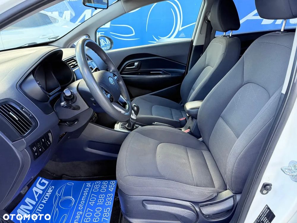 Kia Rio 1.1 CRDI Attract - 14