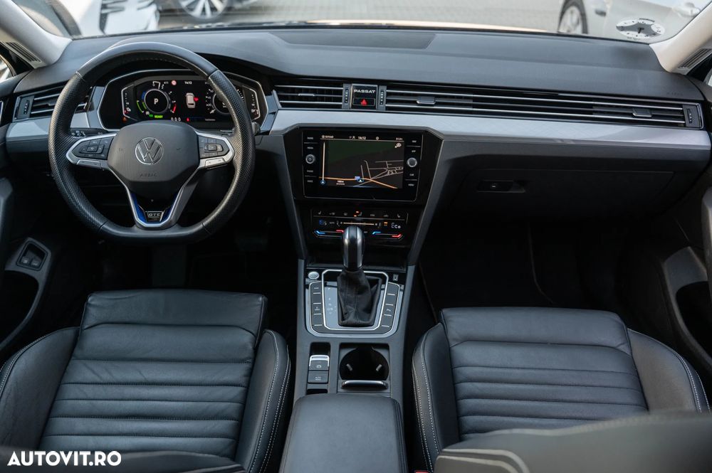 Volkswagen Passat 1.4 TSI DSG GTE - 11