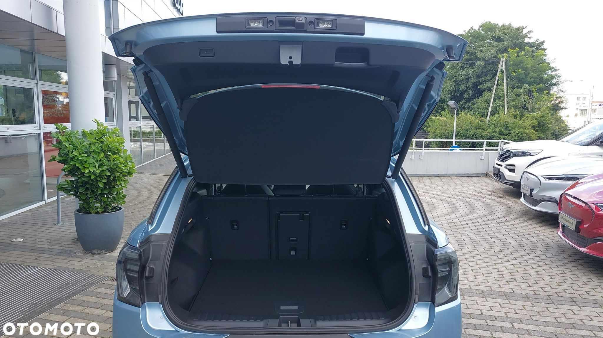 Ford Explorer 77kWh Premium RWD - 12