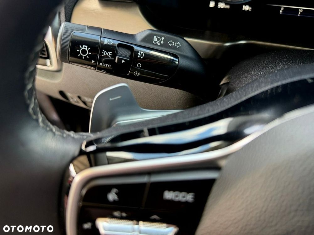 Kia Sorento - 32