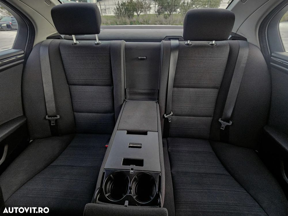 BMW Seria 5 520d - 15