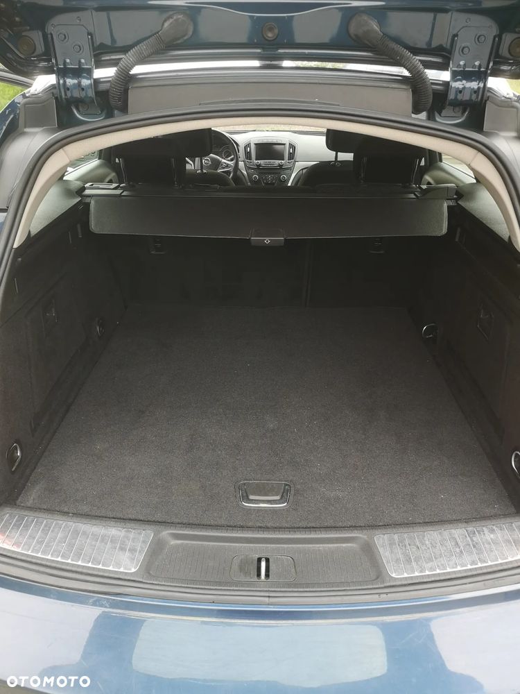 Opel Insignia 2.0 CDTI - 12