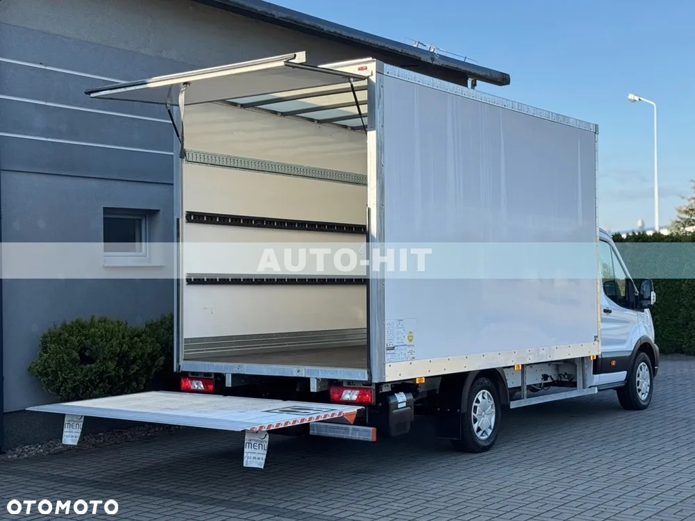 Ford Transit - 12