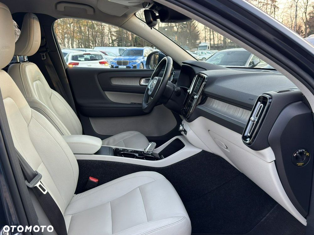 Volvo XC 40 T4 Inscription - 21