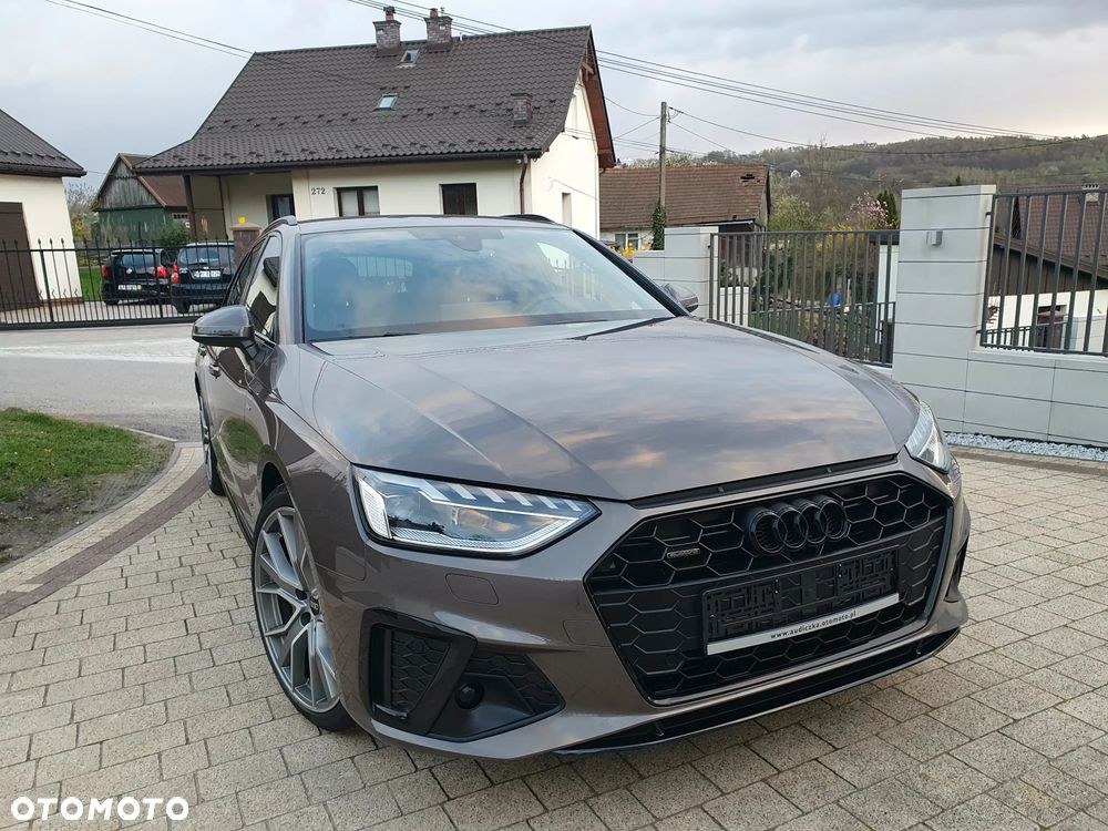 Audi A4 Avant 40 TDI quattro S tronic S line - 13