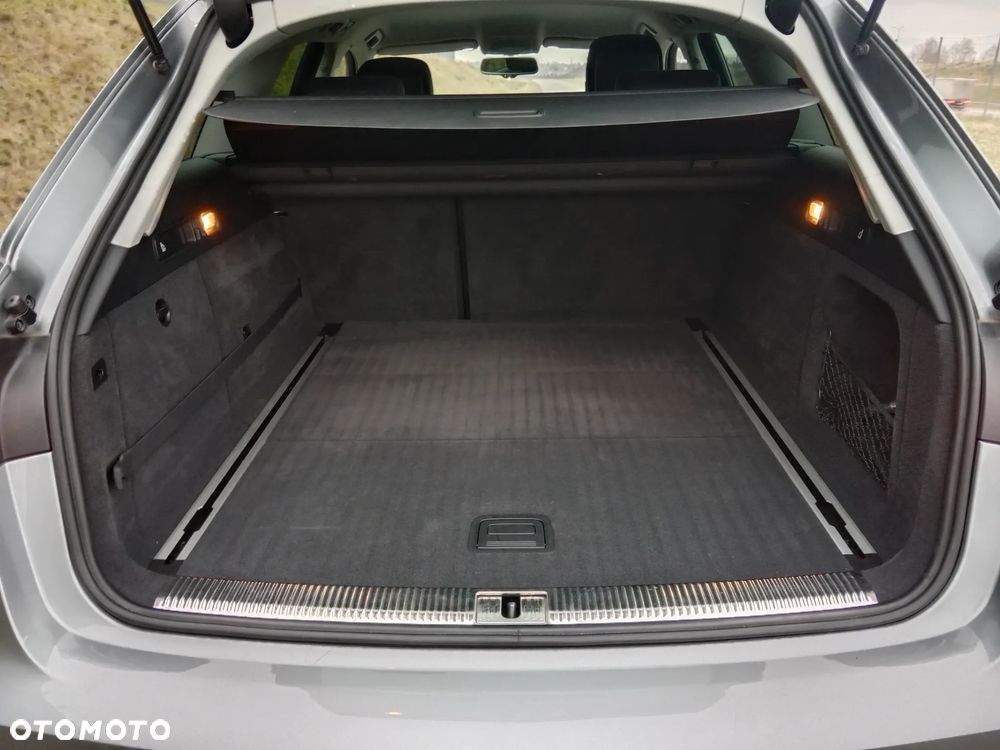 Audi A6 Avant 2.0 TDI Ultra DPF S tronic - 17